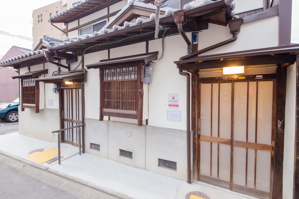 Entrance Life Enmachi By Japaning Villa Kyoto Exterior photo
